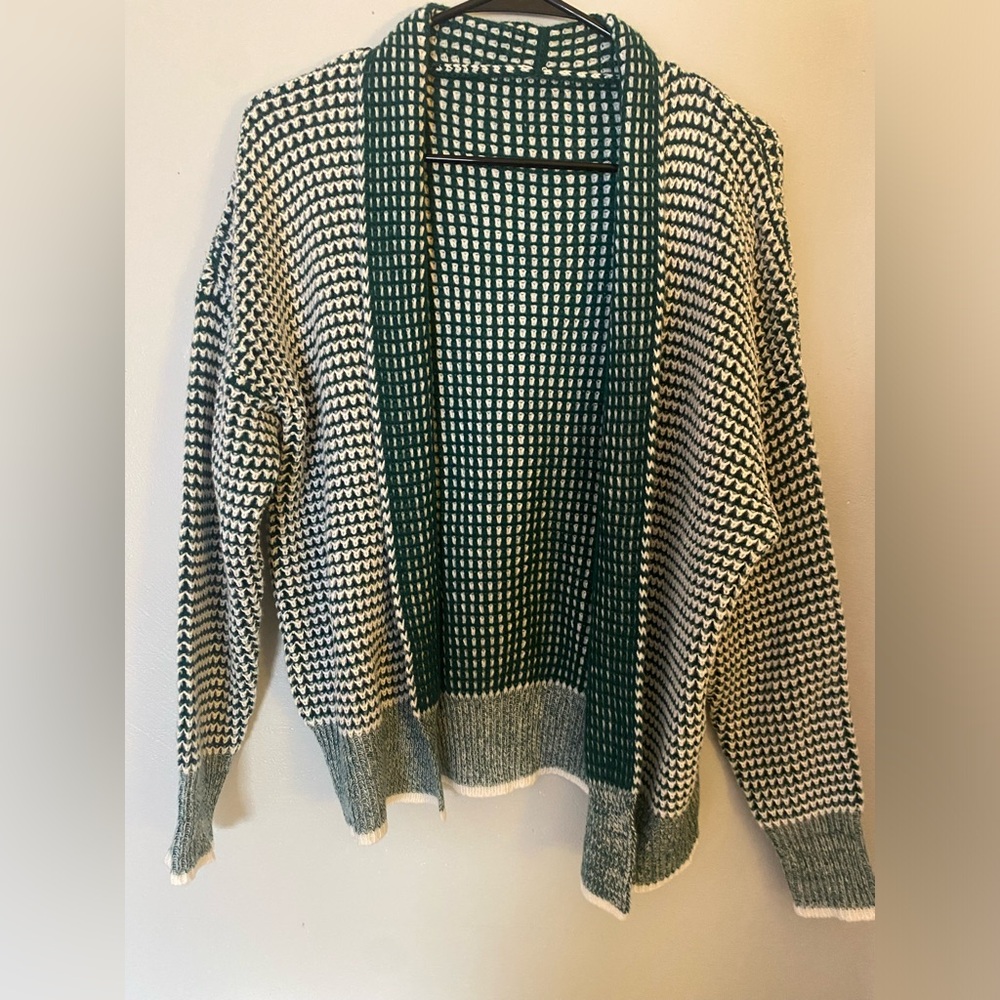 Green and White Patterned Women's Sweater